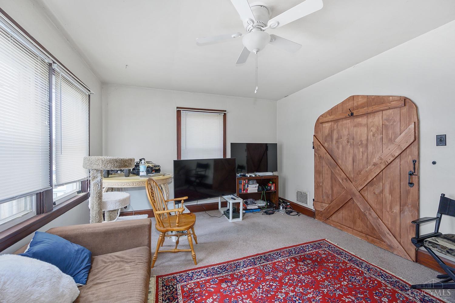 3625 Madison Road Cincinnati, OH 45209 - Photo 17 of 29