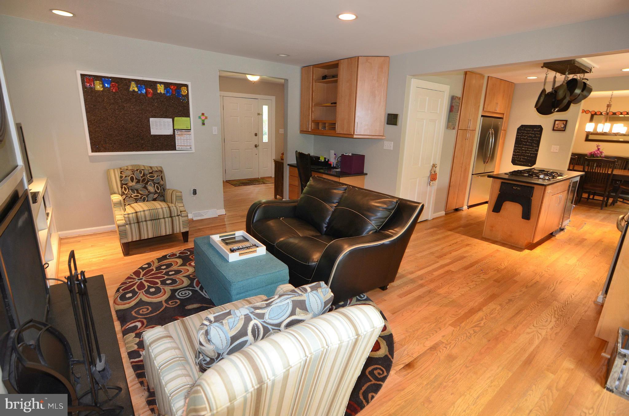 64 Chautaugua Road Arnold, MD 21012 - Photo 14 of 30 Family Room