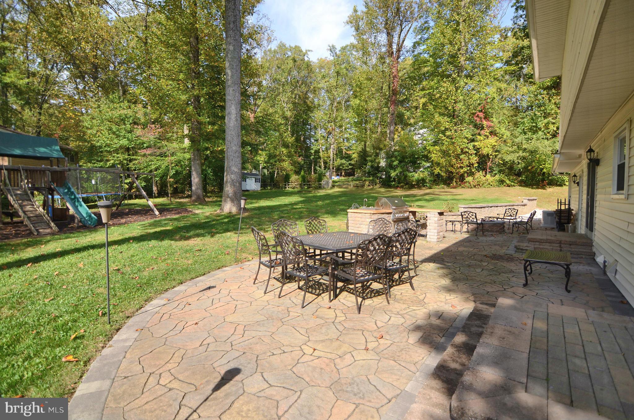 64 Chautaugua Road Arnold, MD 21012 - Photo 26 of 30 Exterior (Rear)