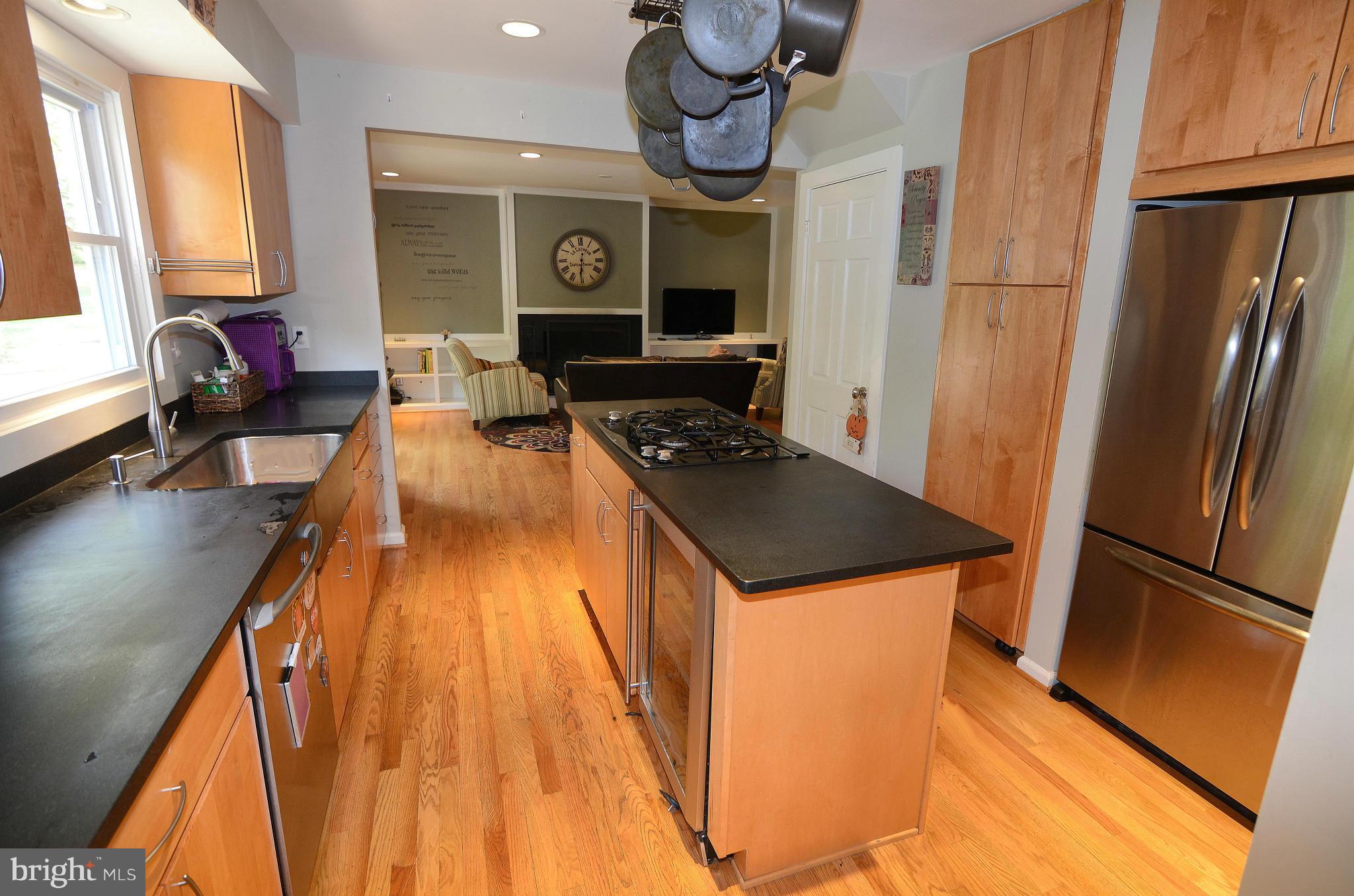 64 Chautaugua Road Arnold, MD 21012 - Photo 10 of 30 Kitchen