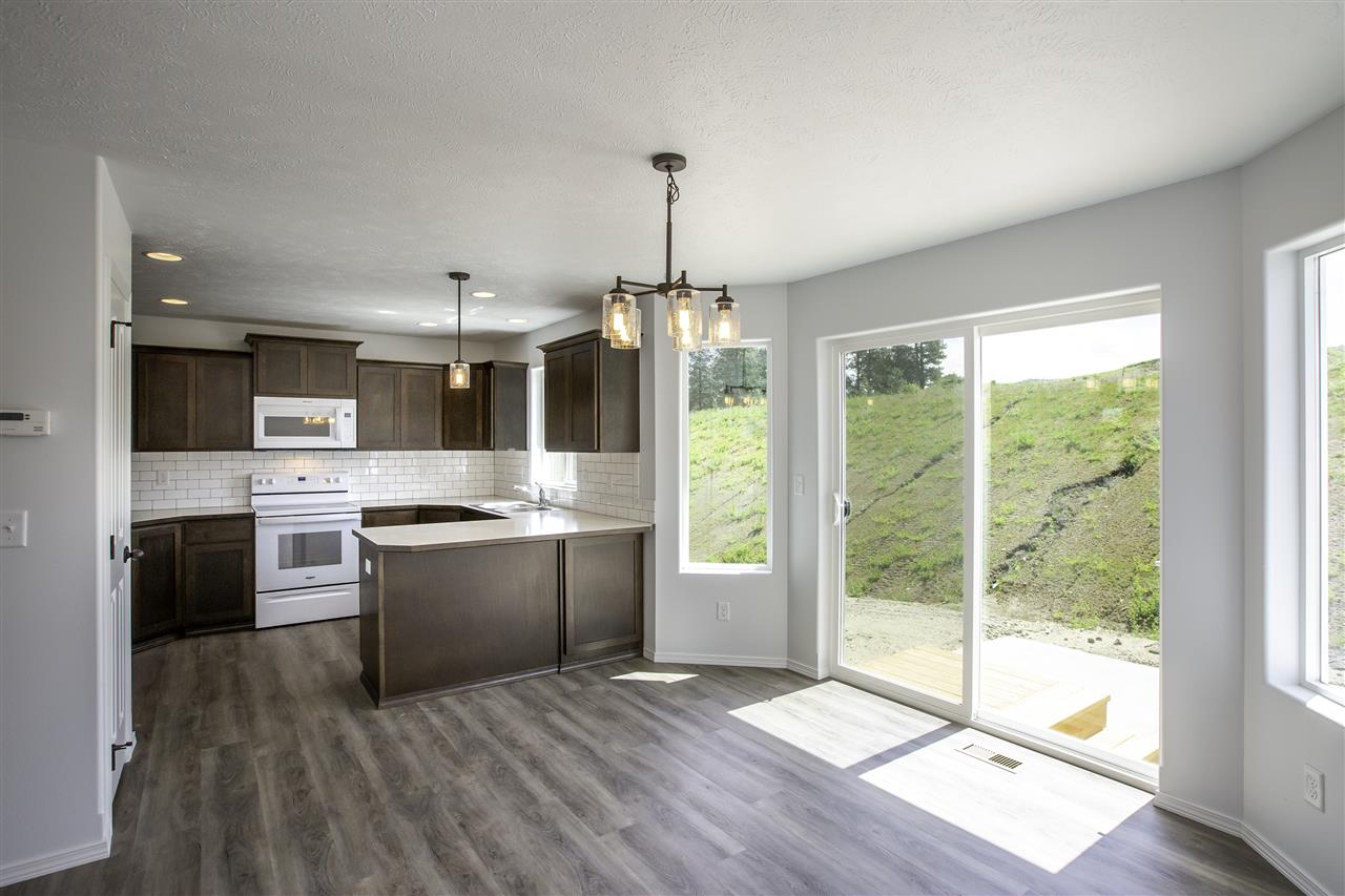 18210 Selkirk Estates Road Greenacres, WA 99016 - Photo 7 of 16 Gallery Image 7