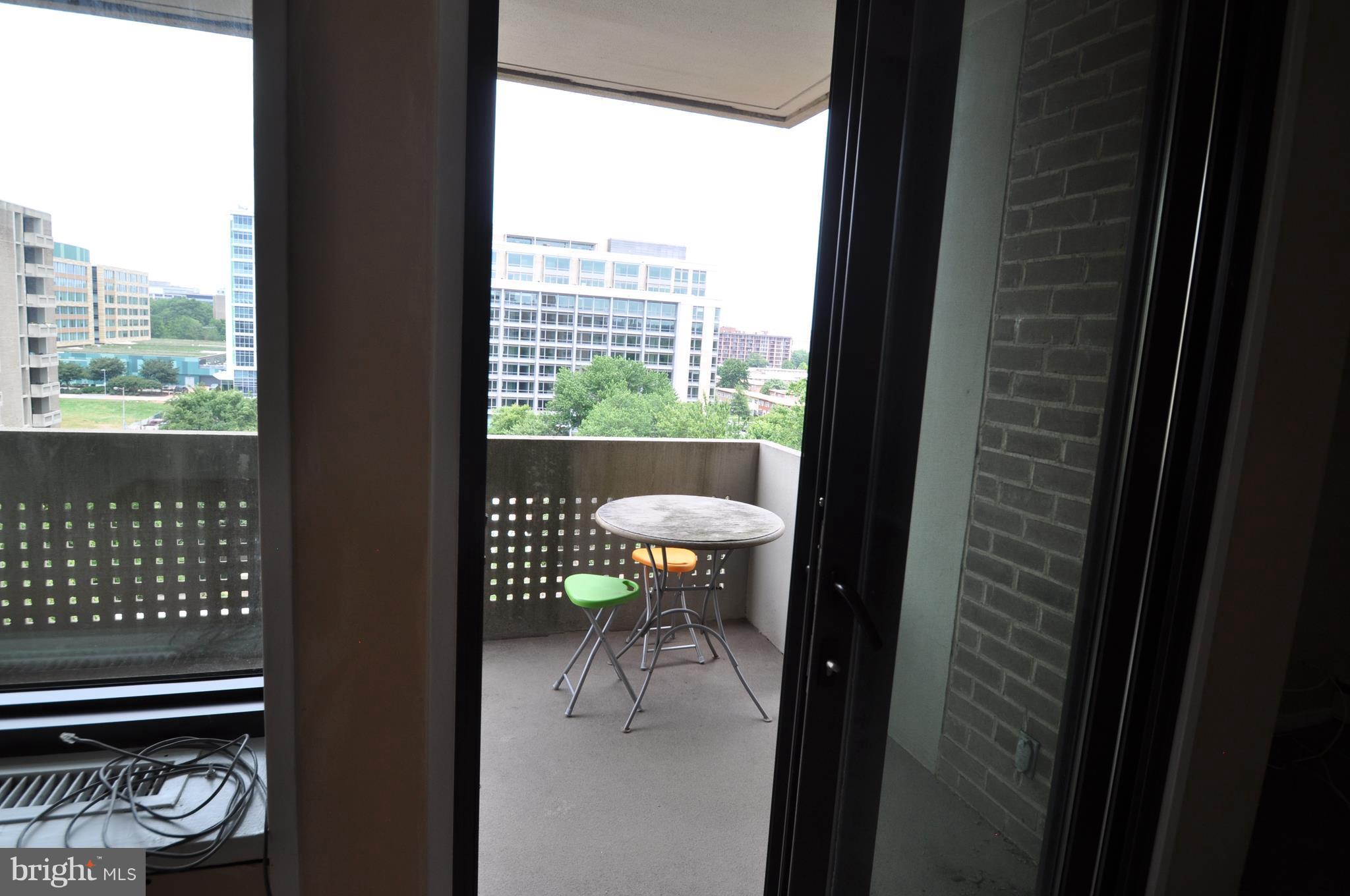 240 M Street Southwest, Unit E603 Washington, DC 20024 - Photo 11 of 13 Interior (General)