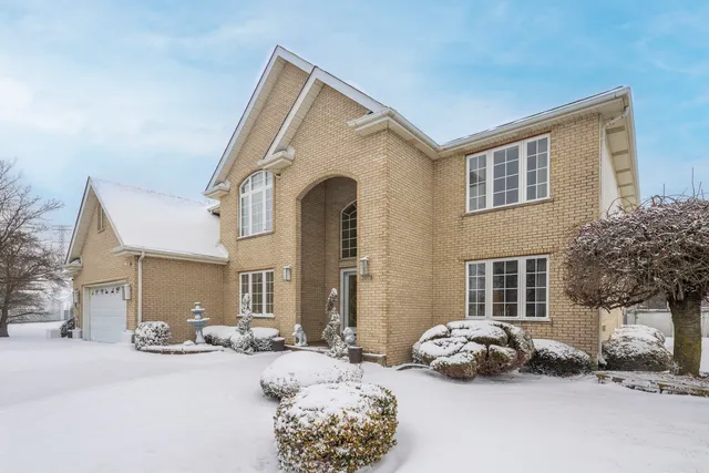 $560,000 | 2078 Bluestem Parkway, Lynwood, IL 60411