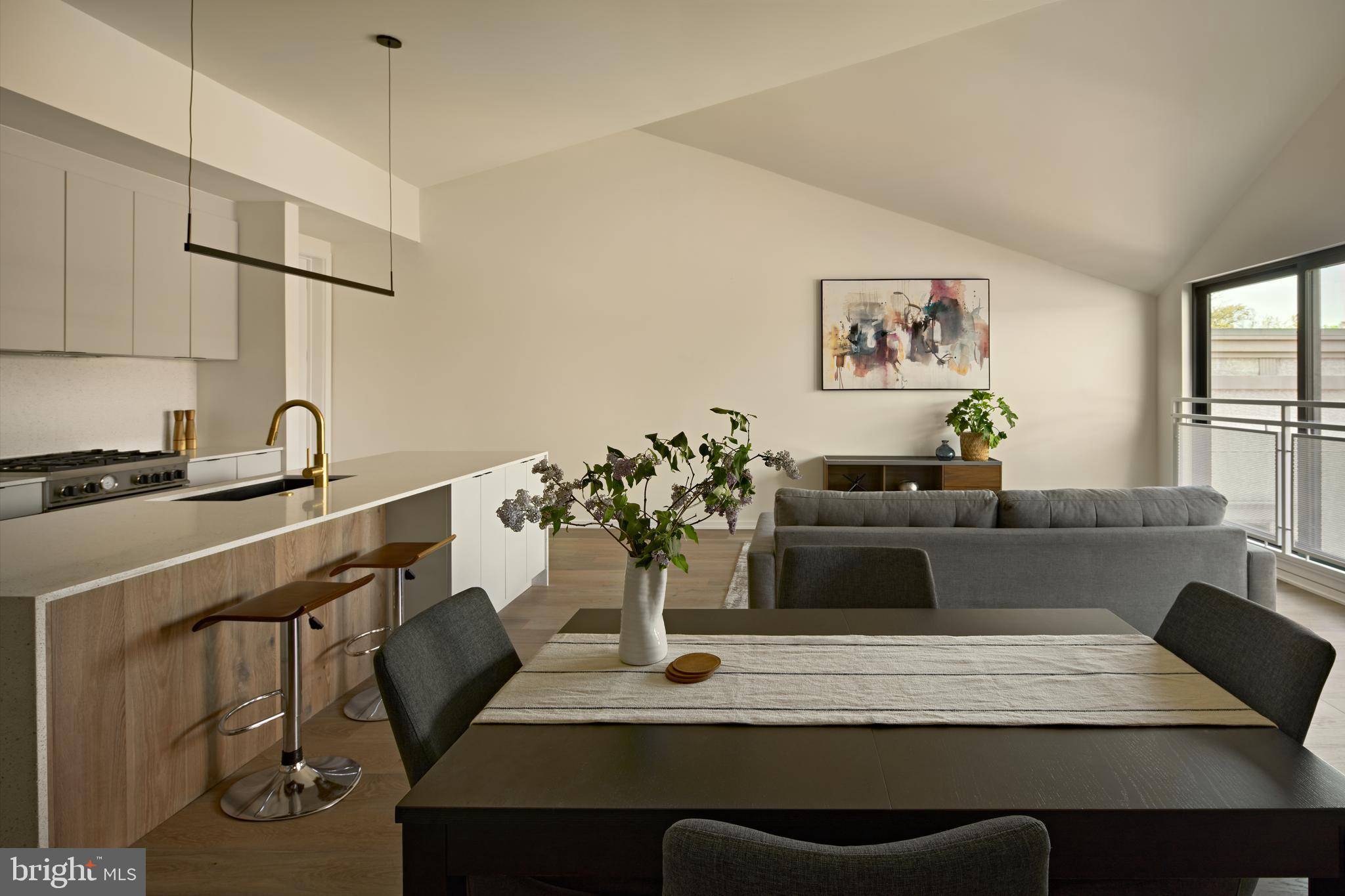 2011 Cambridge Street, Unit 6 Philadelphia, PA 19130 - Photo 19 of 36