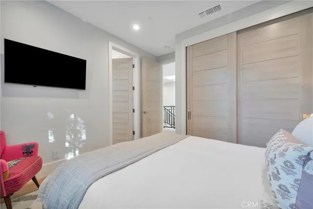 $4,999,000 | 844 14th Street, Manhattan Beach, CA 90266