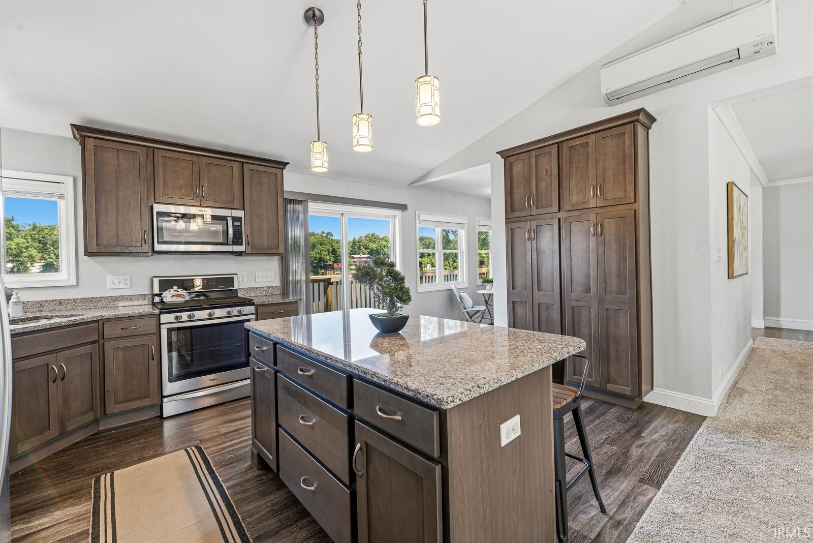 10287 Vistula Road Osceola, IN 46561 - Photo 13 of 44