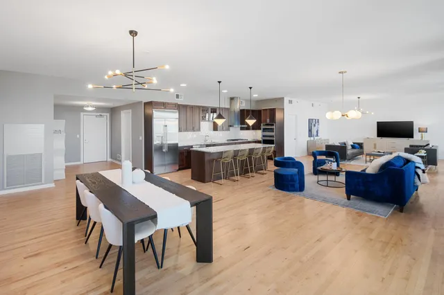 $1,295,000 | 1240 South 2nd Street, Unit 1226, Minneapolis, MN 55415