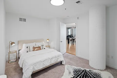 $1,295,000 | 1240 South 2nd Street, Unit 1226, Minneapolis, MN 55415