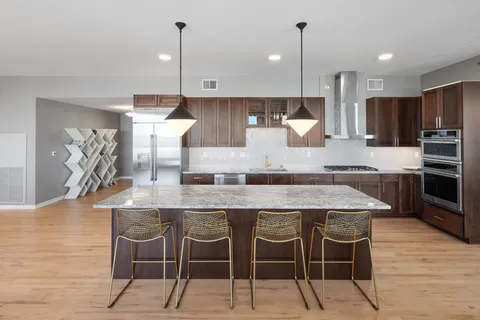 $1,295,000 | 1240 South 2nd Street, Unit 1226, Minneapolis, MN 55415