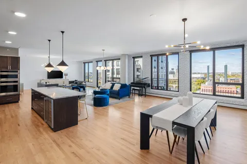 $1,295,000 | 1240 South 2nd Street, Unit 1226, Minneapolis, MN 55415