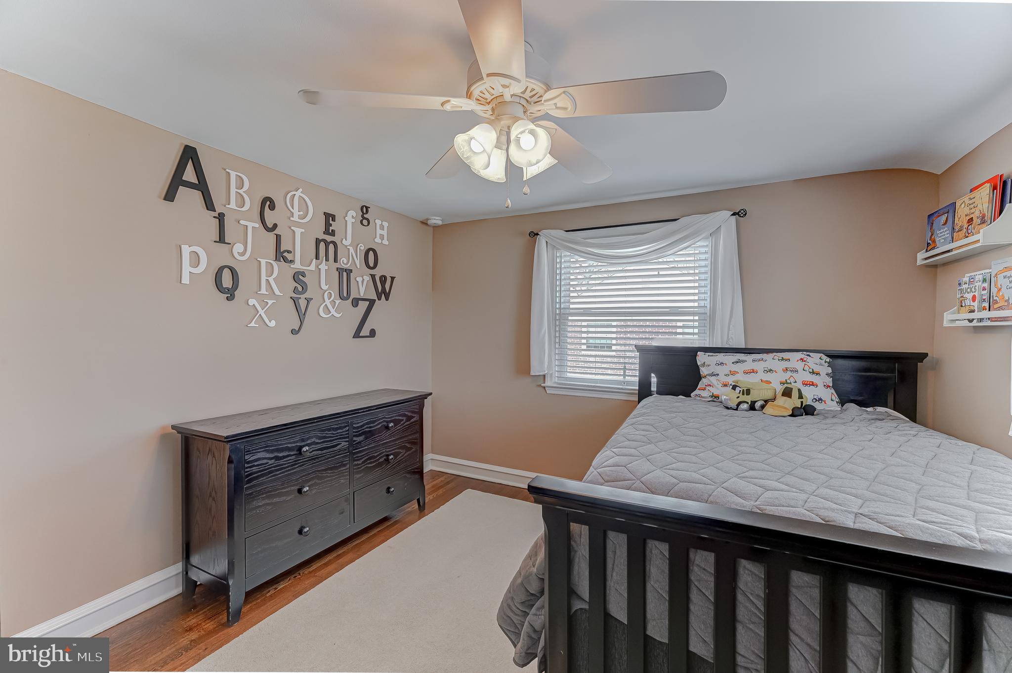 340 Sedgewood Road Springfield, PA 19064 - Photo 24 of 39 Second Bedroom