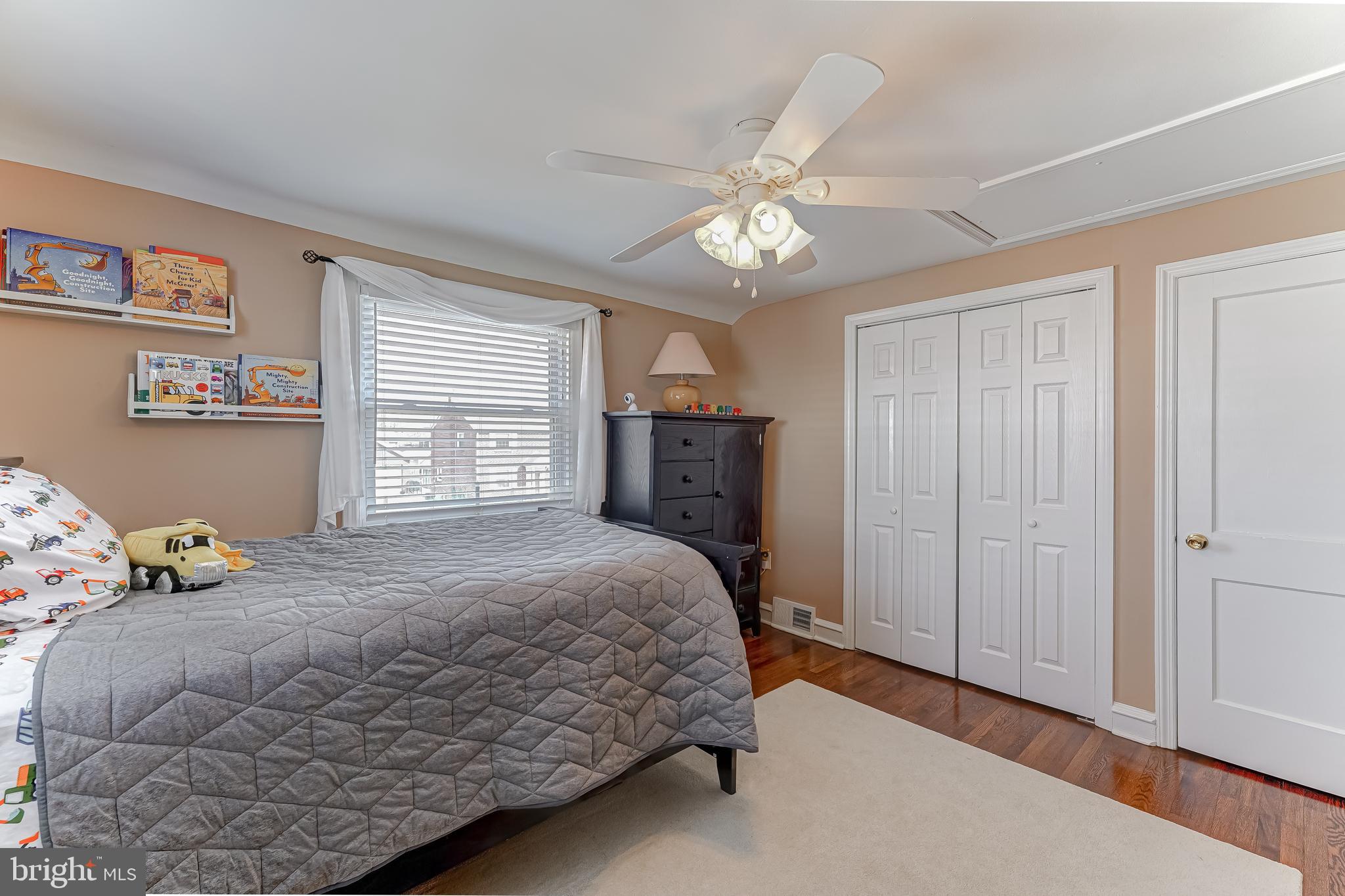 340 Sedgewood Road Springfield, PA 19064 - Photo 25 of 39 Second Bedroom