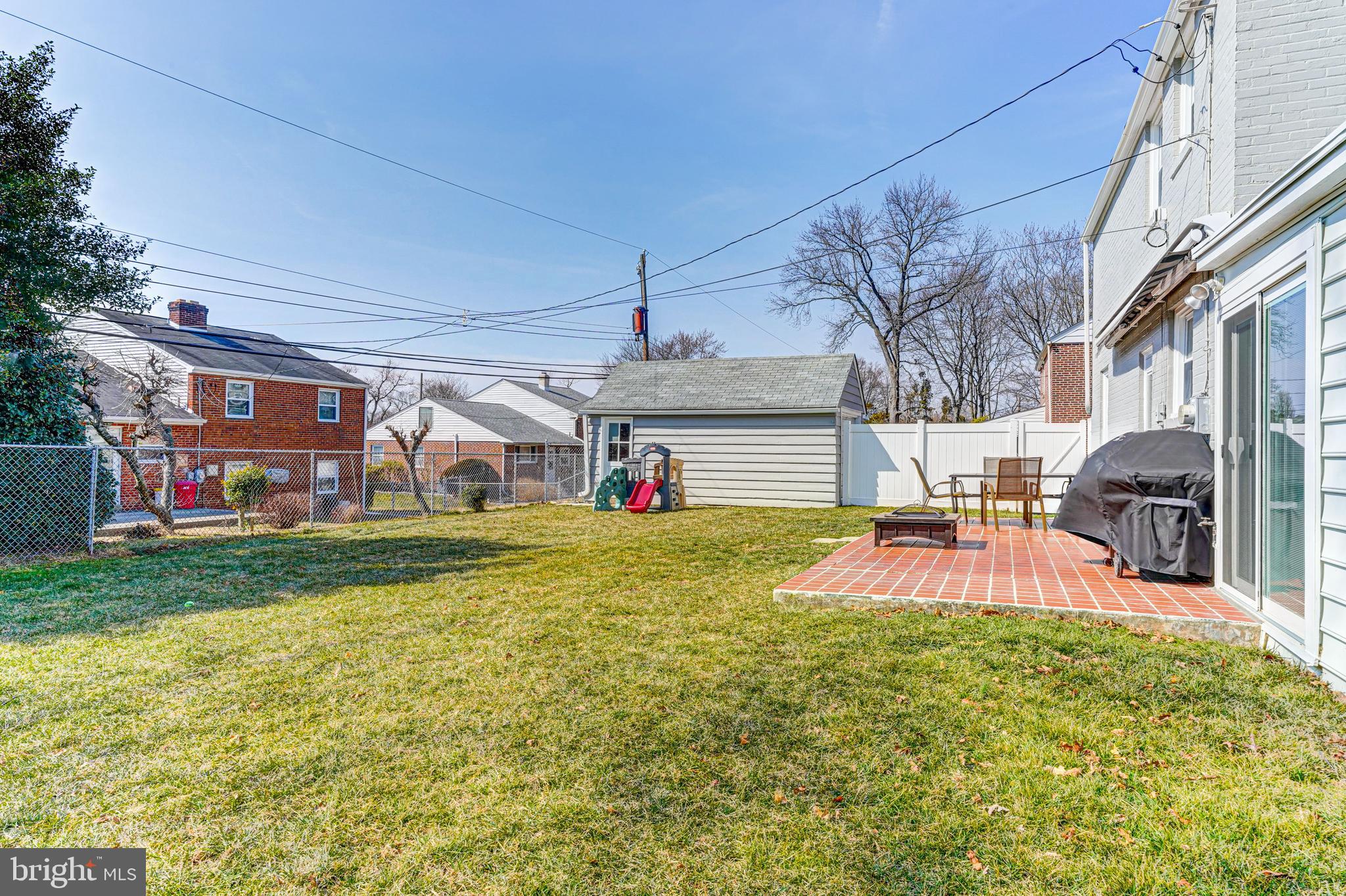 340 Sedgewood Road Springfield, PA 19064 - Photo 36 of 39 Fenced in yard