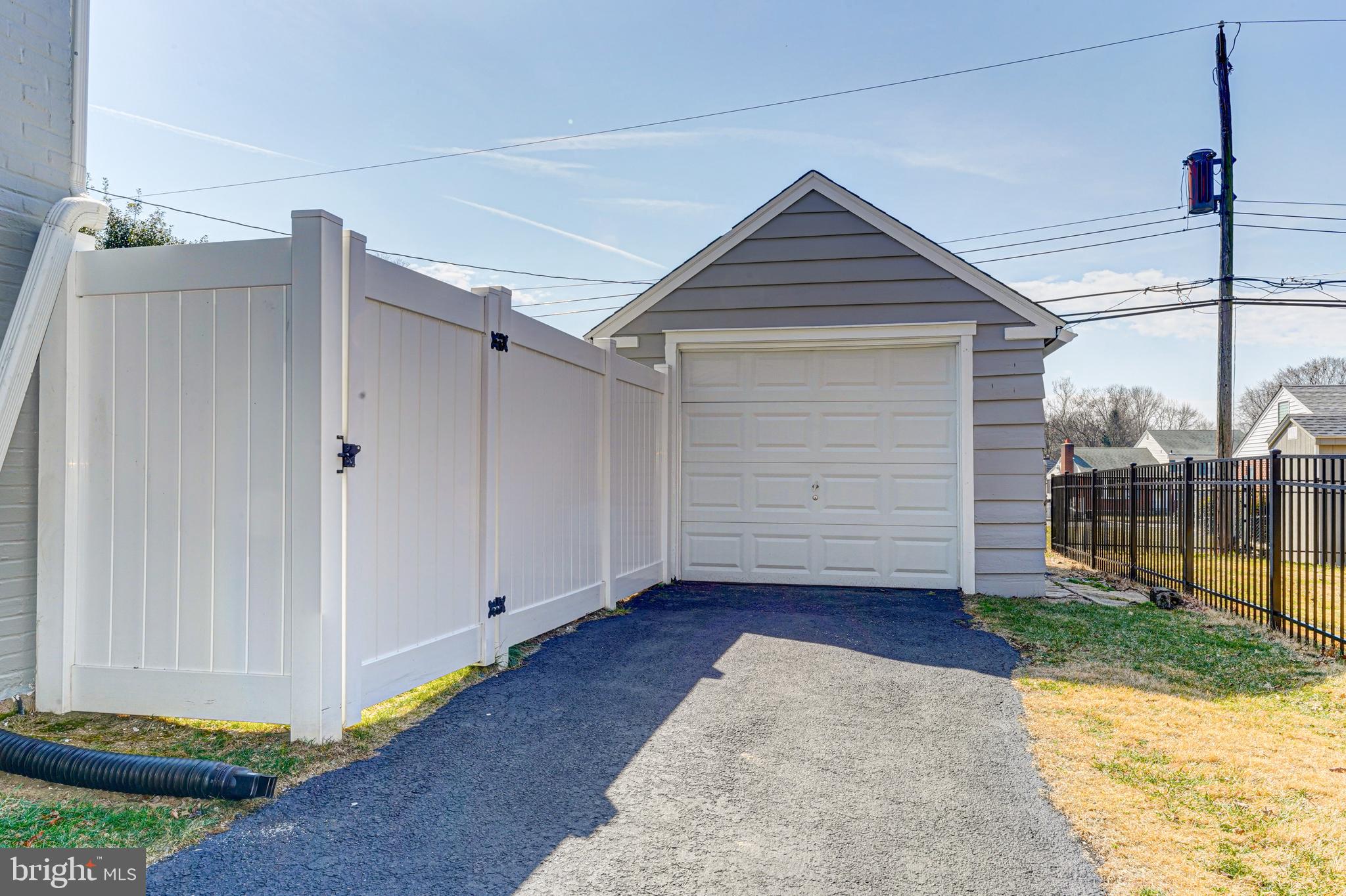 340 Sedgewood Road Springfield, PA 19064 - Photo 39 of 39 Detached Garage