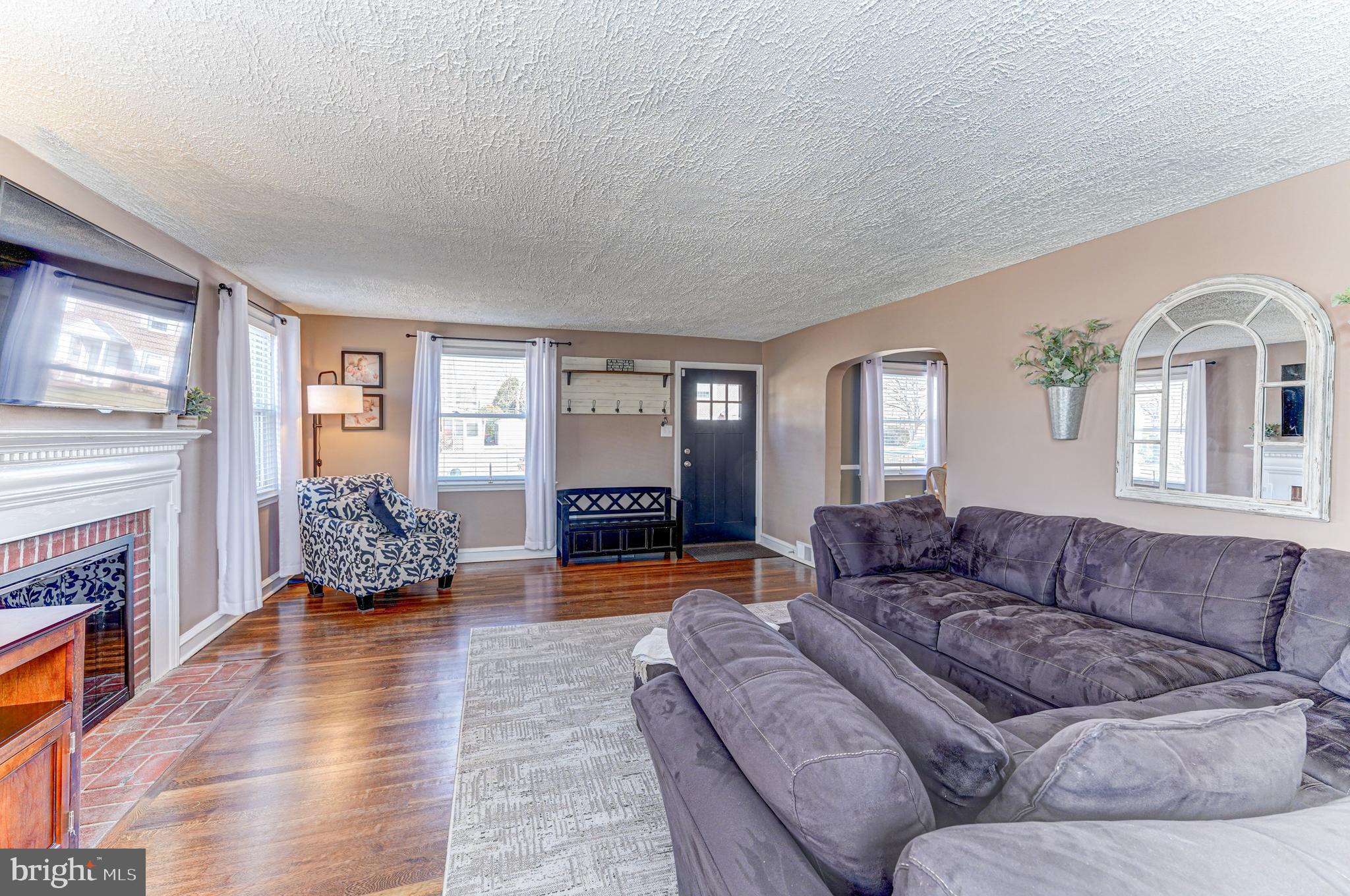 340 Sedgewood Road Springfield, PA 19064 - Photo 7 of 39