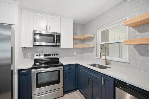 $2,200 | 5119 East Chilkoot Avenue, Tampa, FL 33617