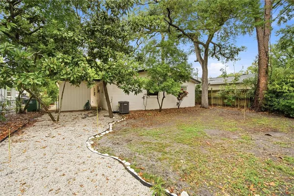 $2,200 | 5119 East Chilkoot Avenue, Tampa, FL 33617