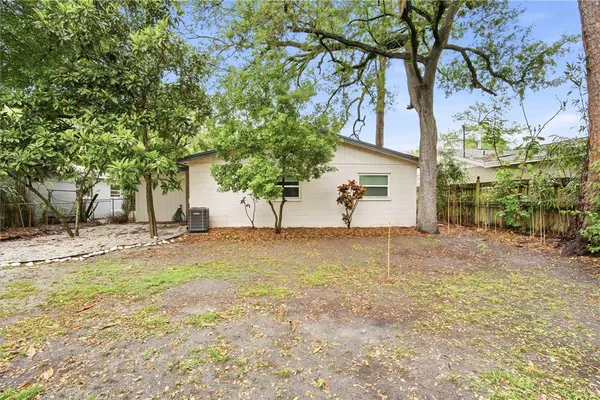 $2,200 | 5119 East Chilkoot Avenue, Tampa, FL 33617