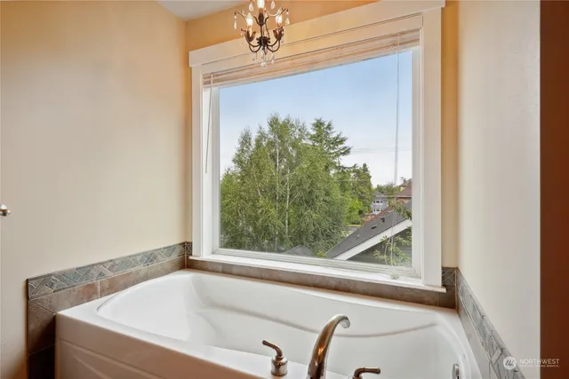 $649,900 | 403 North I Street, Tacoma, WA 98403