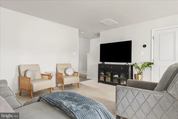 $270,000 | 130 Calais Place, Hedgesville, WV 25427