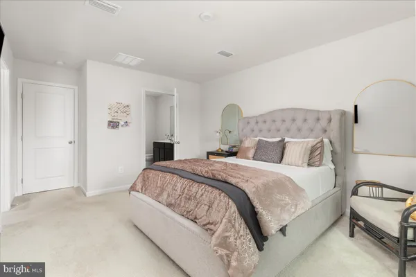 $270,000 | 130 Calais Place, Hedgesville, WV 25427