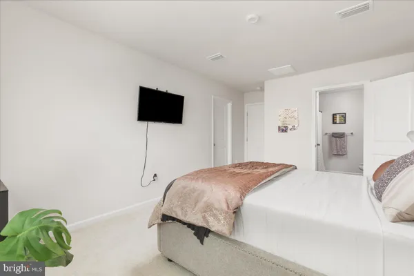 $270,000 | 130 Calais Place, Hedgesville, WV 25427