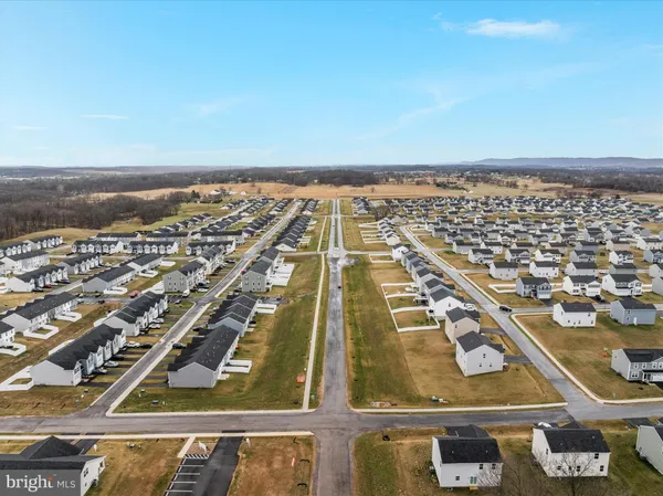 $270,000 | 130 Calais Place, Hedgesville, WV 25427