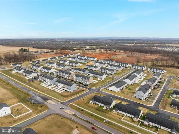 $270,000 | 130 Calais Place, Hedgesville, WV 25427