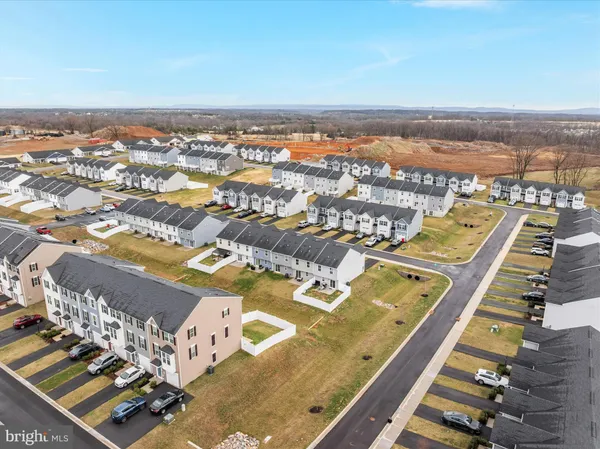 $270,000 | 130 Calais Place, Hedgesville, WV 25427