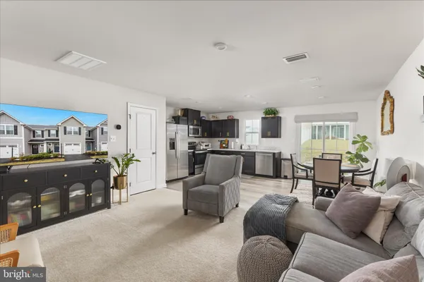 $270,000 | 130 Calais Place, Hedgesville, WV 25427