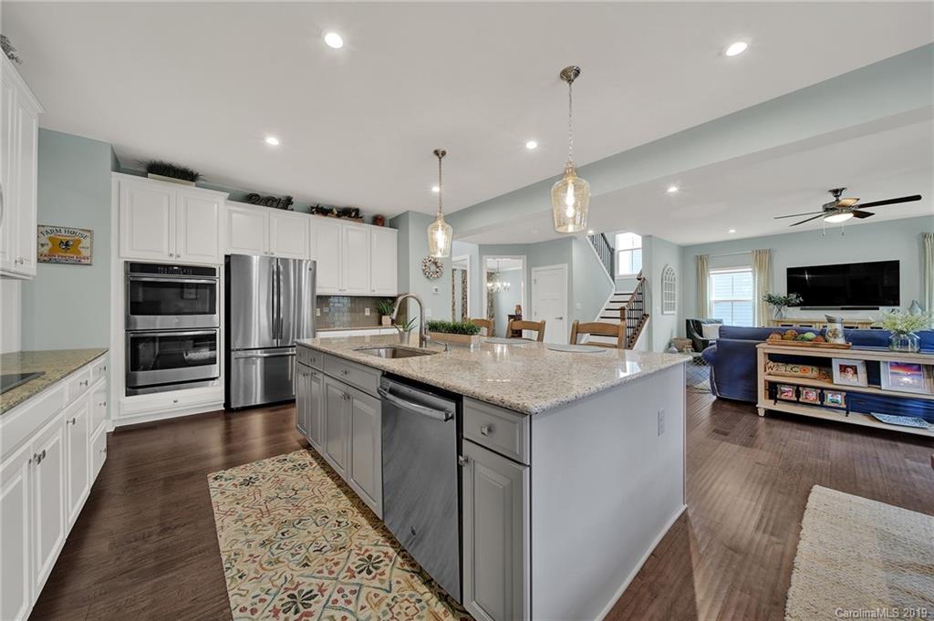 1607 Callahan Road Fort Mill, SC 29715 - Photo 7 of 36 Gallery Image 7