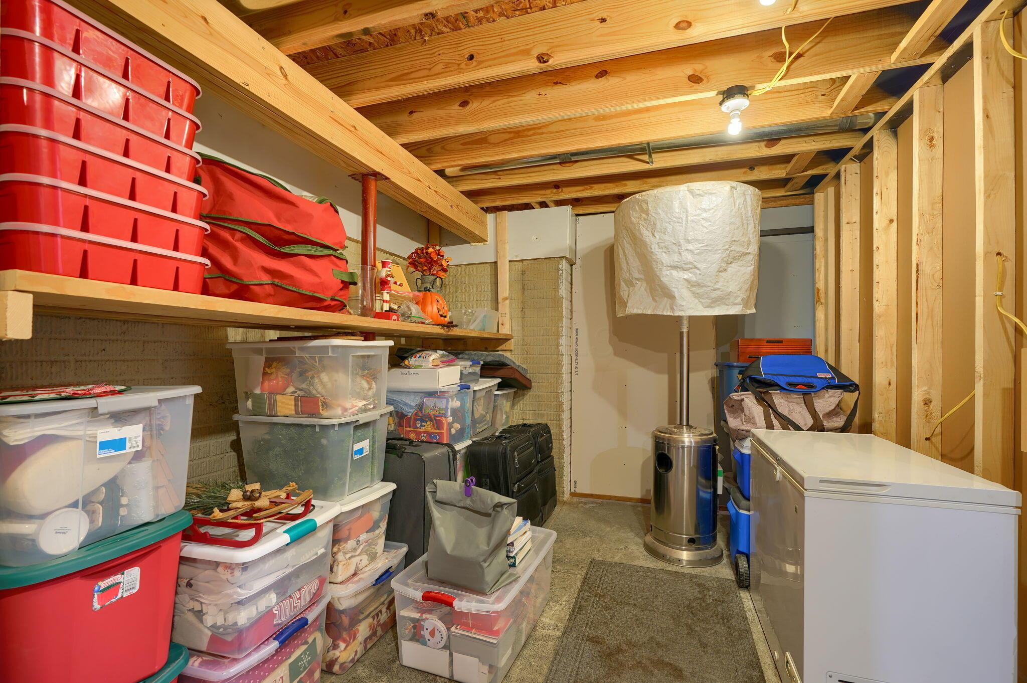 6223 Wilson Road Northwest Lancaster, OH 43130 - Photo 75 of 111 Organized storage