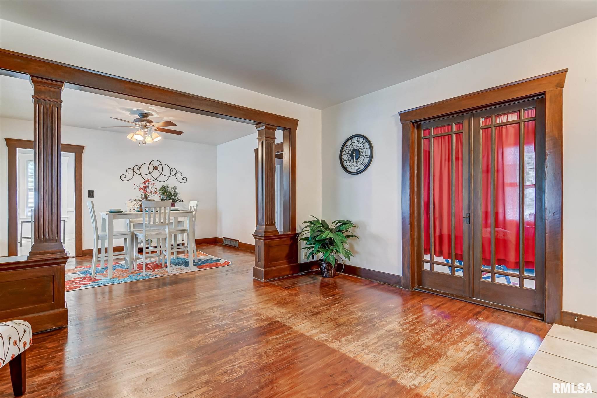 2061 North 7th Street Springfield, IL 62702 - Photo 8 of 31