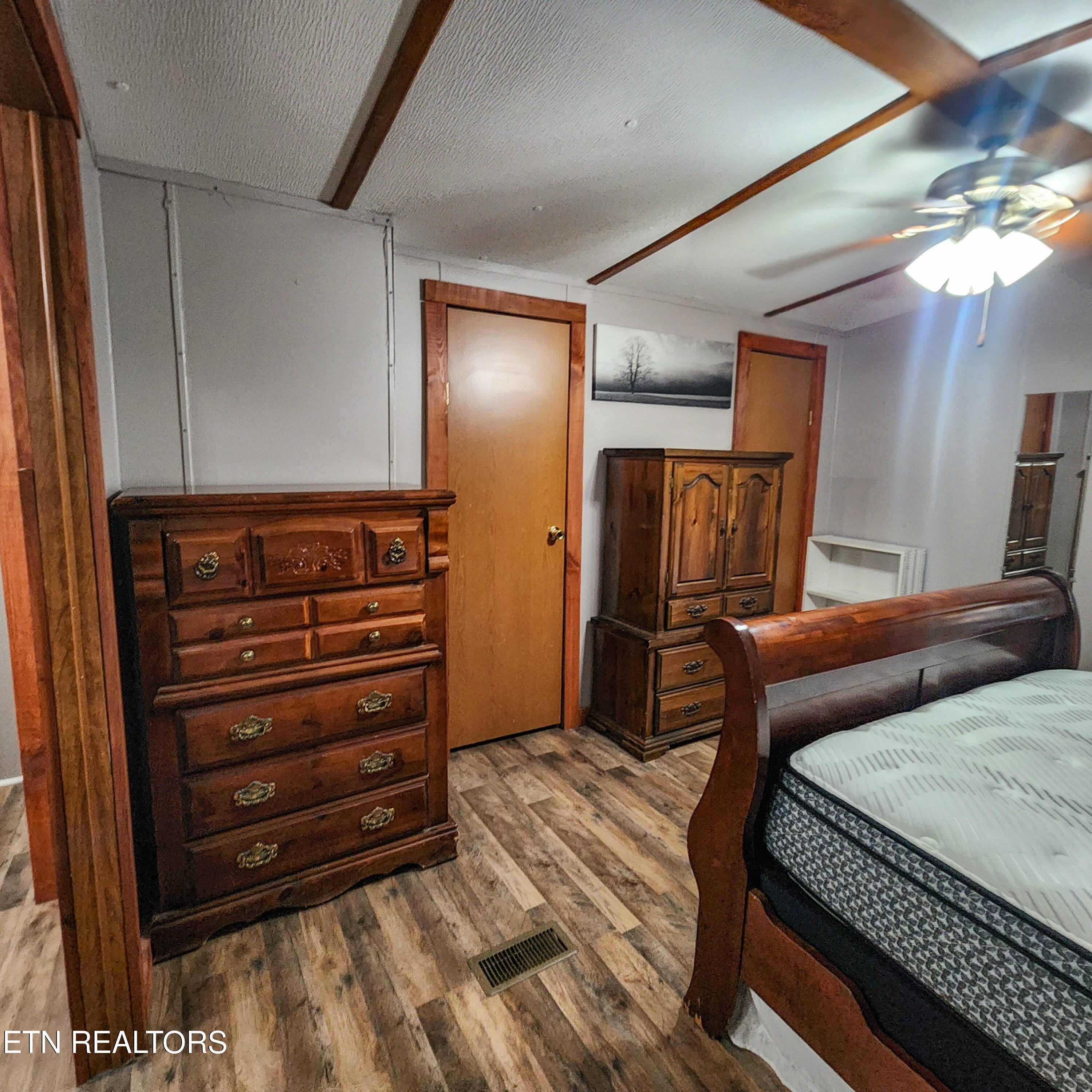 1010 Shirley Road Washburn, TN 37888 - Photo 14 of 27 shirley br1