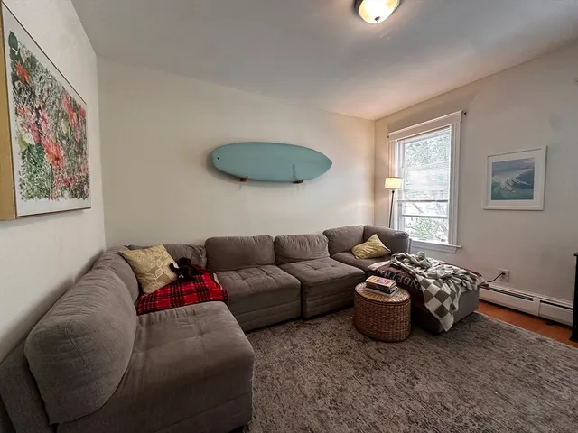 $3,550 | 231 Charles Street, Unit 2, Cambridge, MA 02141