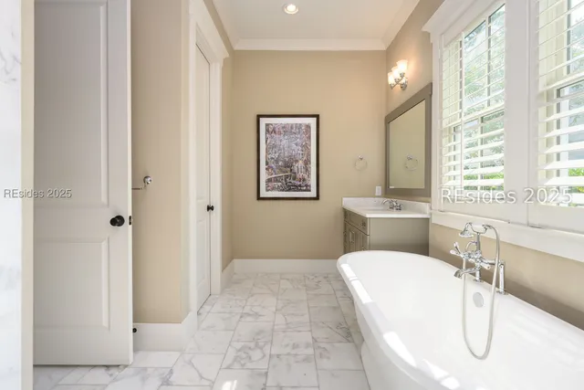 $2,195,000 | 22 Waterfowl Road, Bluffton, SC 29910