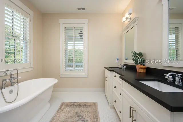 $2,195,000 | 22 Waterfowl Road, Bluffton, SC 29910