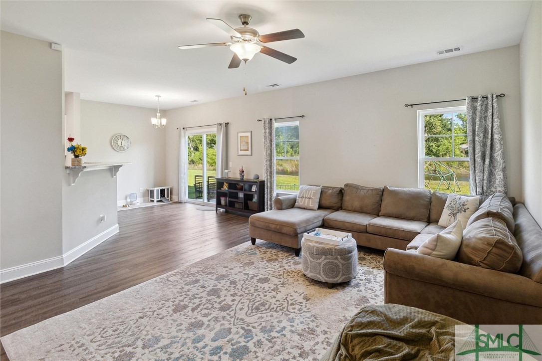 123 Cook Street Springfield, GA 31329 - Photo 9 of 41