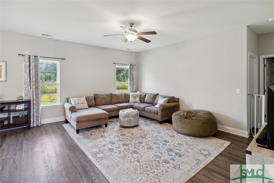 123 Cook Street Springfield, GA 31329 - Photo 10 of 41