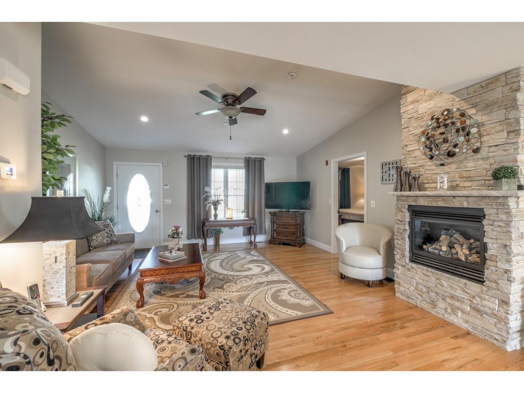 18 Violet Way, Unit 77 Loudon, NH 03307 - Photo 8 of 32 Gallery Image 8