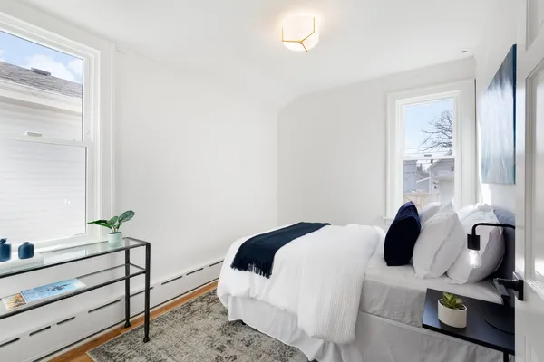 $649,900 | 1580 Florence Avenue, Evanston, IL 60201