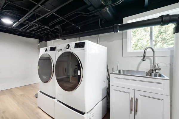 $649,900 | 1580 Florence Avenue, Evanston, IL 60201