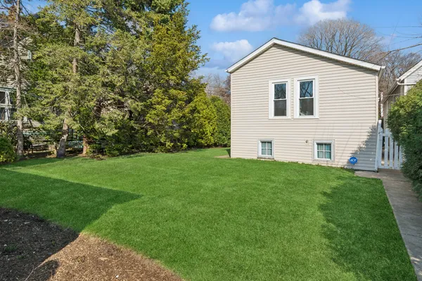 $649,900 | 1580 Florence Avenue, Evanston, IL 60201