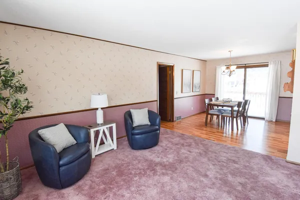 $213,900 | 302 Sherwood Avenue North, Thief River Falls, MN 56701