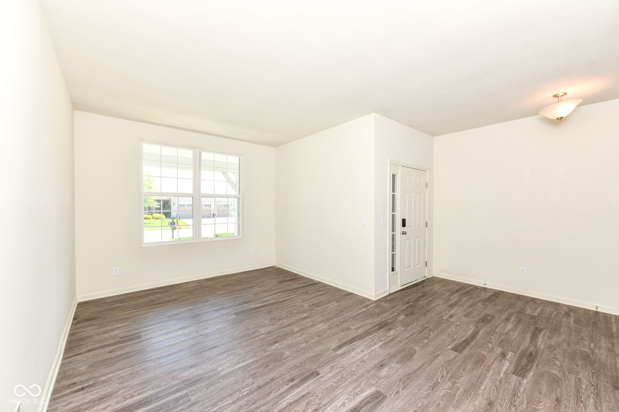 13388 Fielding Way Fishers, IN 46037 - Photo 7 of 34 Gallery Image 7
