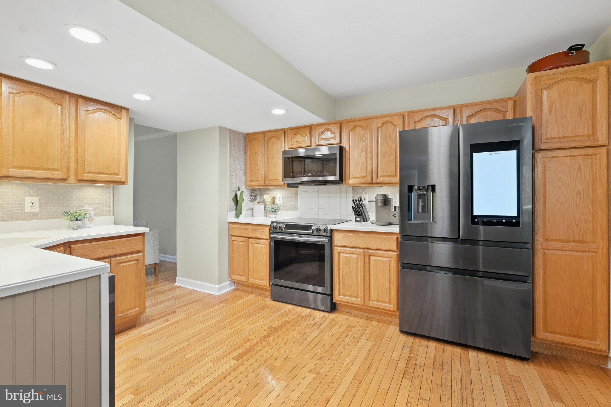 12404 Kings Lake Drive Reston, VA 20191 - Photo 14 of 49 Gallery Image 14