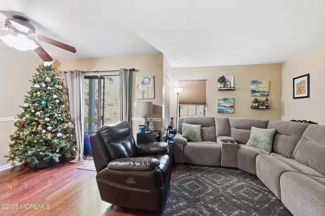 $345,000 | 1902 Breckenridge Place, Toms River, NJ 08755