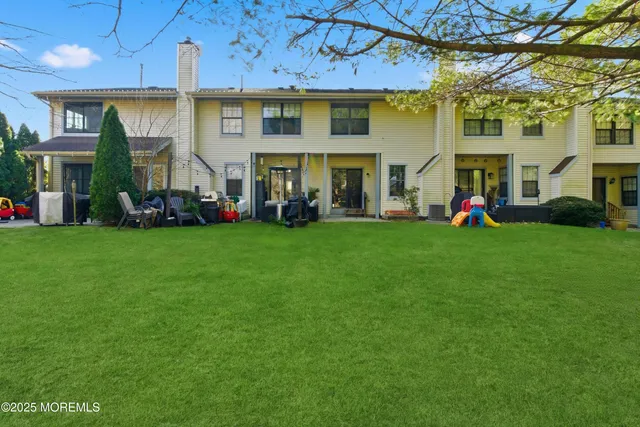 $345,000 | 1902 Breckenridge Place, Toms River, NJ 08755