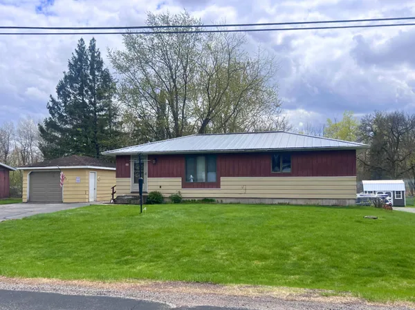 $264,900 | 806-808 East Vilas Street, Unit 808 E VILAS SR, Marshfield, WI 54449