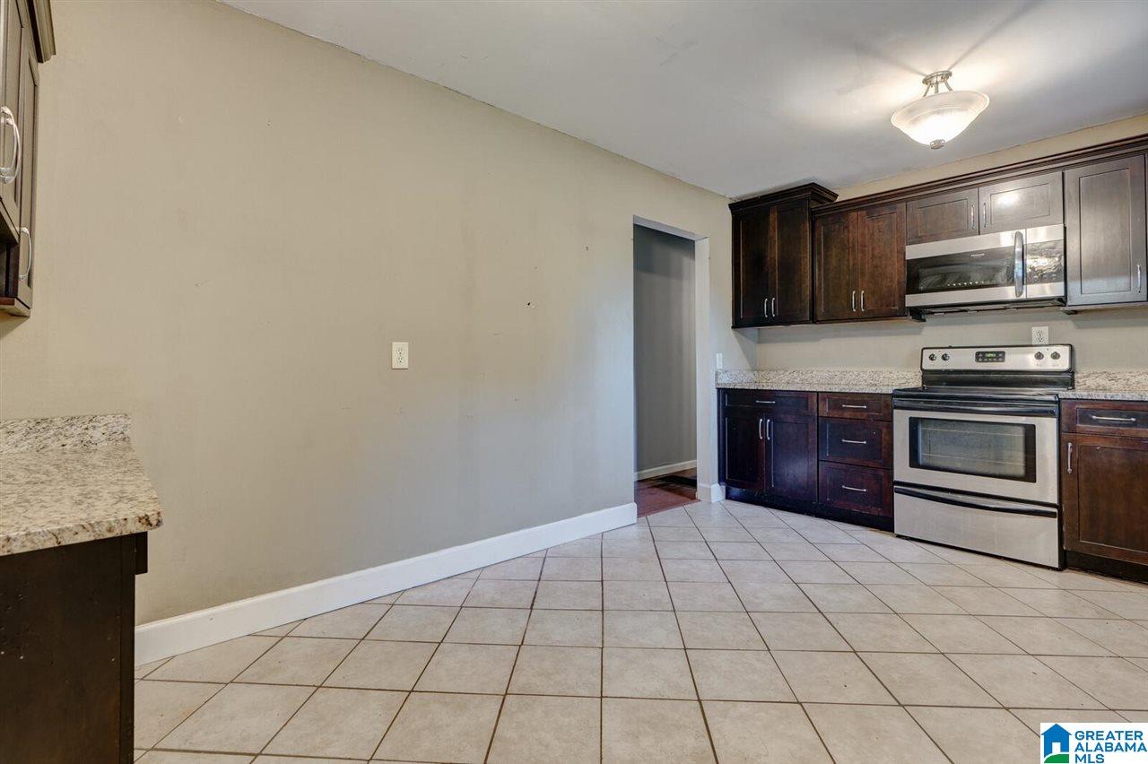 3975 Hilltop Road Southeast Bessemer, AL 35022 - Photo 8 of 20